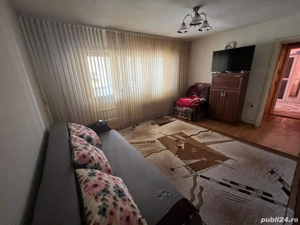 Apartament spațios cu 2 camere de vânzare Zona Sagului-Dâmbovița, aproape de Turist. - imagine 3