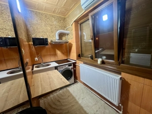 40 mp la Parter , in spatele mallului, mobilat si utilat total - imagine 3