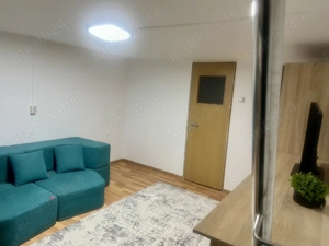 40 mp la Parter , in spatele mallului, mobilat si utilat total - imagine 5