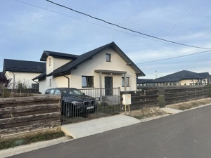 Casă de vânzare cu 634 mp teren - Valea Ursului - Miroslava