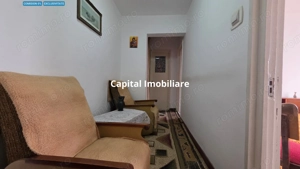 Apartament 3 camere, etaj intermediar, zona Liceul Dl. Tudor