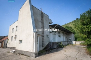 Spațiu industrial /hala /Spatiu administrativ in Resita,cartier Moniom