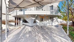 Titan Pallady-proprietate de exceptie - imagine 2