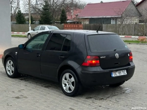 Vând-schimb golf4 an 2003 motor 1.4 benzina acte la zi masina arata fix ca in poze. - imagine 3