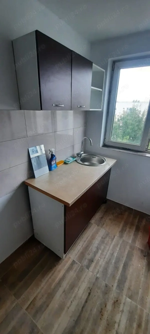 Vand garsoniera 16 mp