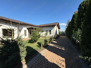 Proprietate Deosebita in Radauti . Casa de vanzare cu 1000mp2 teren direct proprietar Comision 0% - imagine 5