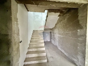 Casă / Vilă Caisului 90% gata - imagine 3