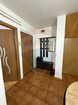 Apartament cu 2 camere de închiriat în zona 1 Mai - imagine 8