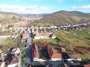 Casă / Vilă cu 4 camere de vânzare - imagine 3