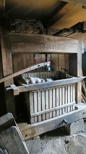 Casă / Vilă cu 4 camere de vânzare - imagine 15