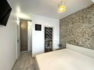 Apartament cu 3 camere, decomandat ,zona Girocului, Loc de parcare