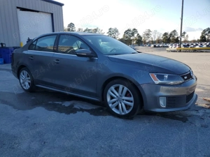Volkswagen Jetta GLI 2014