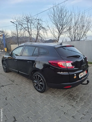 Renault Megane Bosse an 2012 10 mot 1.5 DCI 110 cp Euro 5 - imagine 5