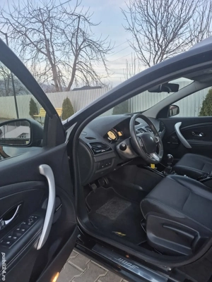 Renault Megane Bosse an 2012 10 mot 1.5 DCI 110 cp Euro 5 - imagine 9