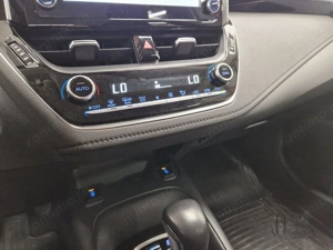 Toyota Corolla - imagine 8