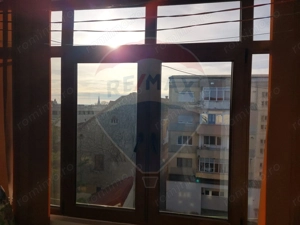 Apartament cu doua camere de vanzare - imagine 5