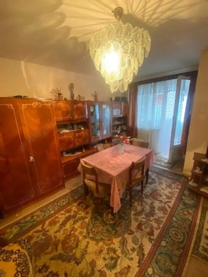 Garsonieră confort 1   25 mp, balcon închis, etaj 1, zonă bună