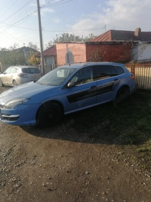 Laguna Latitude  - imagine 2