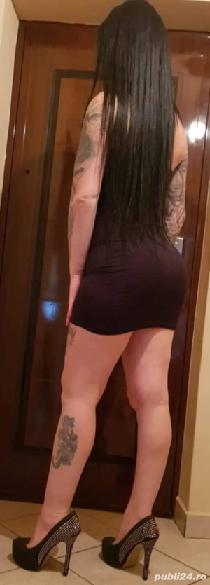 sunt o tipă foarte sociabilă