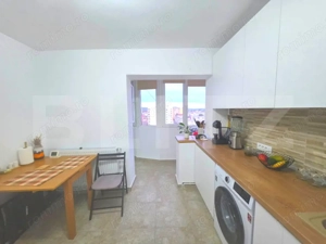 Apartament 3 camere, 74 mp, zona Micro 5 