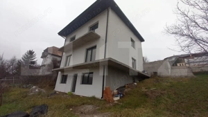Oportunitate ! Casa individuala 240 mp utili , panorama, zona centrala Baciu !