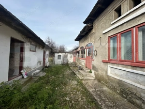 CASA DIN CARAMIDA | DOICESTI | 67 MP | 2727 MP TEREN | 1190 MP EXTRAVILAN | 