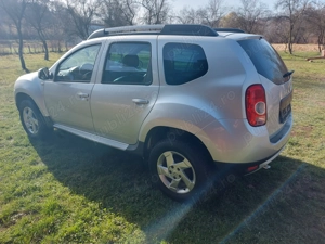 Dacia Duster Prestige 2011 E5 1.6 MPI 105 cp import Germania 223000 km absolut reali carte service - imagine 4