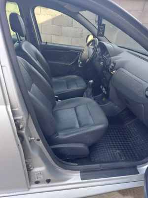 Dacia Duster Prestige 2011 E5 1.6 MPI 105 cp import Germania 223000 km absolut reali carte service - imagine 9