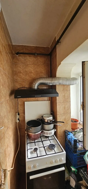 Vand apartment, școla la 80 metri nr. 39, parc ecologic, Kaufland si Penny la 5 minute. Parcare. - imagine 10