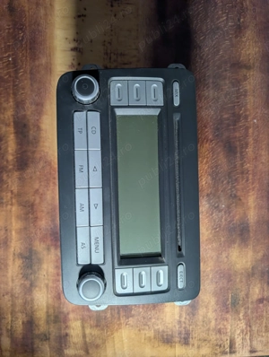 Unitate Radio CD Player VW Passat B6 / Golf 5 - Cod 1K0 035 186 T