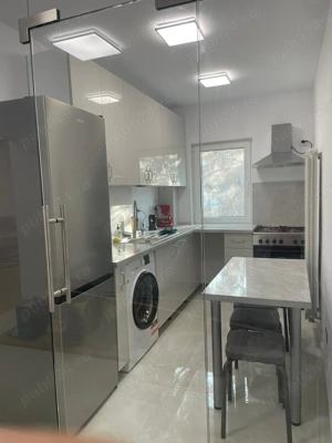 Berceni, Piata Sudului, Delta Vacaresti, etaj 3, apropiere metrou