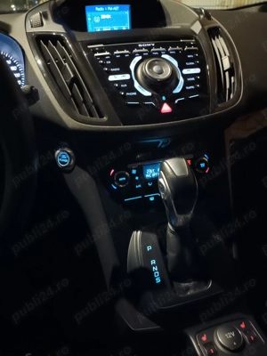 Ford Kuga  Titanium  2.0 diesel  4x4 Automat  Bixenon adaptiv  Led Cameră - imagine 9