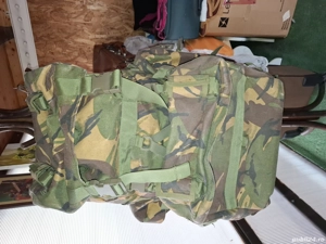 Vând scurtă militară 