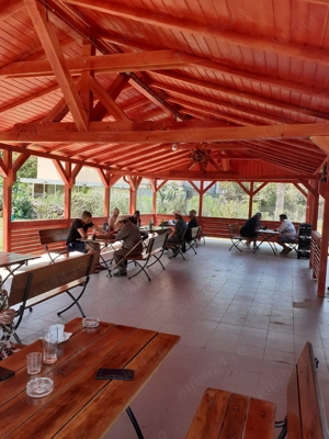 Inchiriez Magazin alimentar si terasa bar localitatea Maliuc, judetul Tulcea,