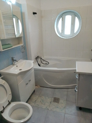 Titulescu Calea Grivitei  3 camere in vila 200 m metrou Basarab - imagine 3