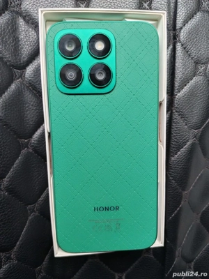 smartphone honor cadou smartwatch si casti