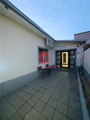 Casa Renovata si Mobilata Complet - Pozitionare Excelenta - Aproape de Delfinariu si Bd Mamaia - imagine 10