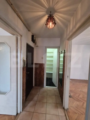 Apartament de vanzare, zona Dâmbu  - imagine 4