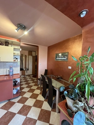 Apartament de închiriat