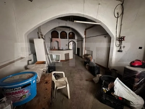 Casa de vanzare cu 6 camere, 374 mp, teren 719 mp,  strada Baritiu - imagine 17