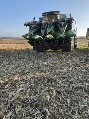 Heder culegator porumb 8 rânduri 