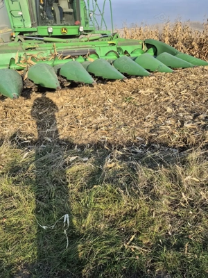 Heder culegator porumb 8 rânduri  - imagine 4