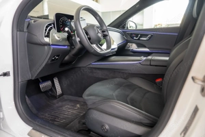 Mercedes-Benz E-Class E300 DE 4MATIC AMG LINE - imagine 14