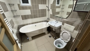 Apartament 4 camere, 84 mp, zona Central - Podu Roș - imagine 17