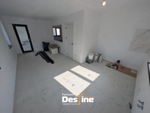 Duplex pe Șos. Voinesti cu 4 camere de 150 mpu, curte pavata, placa beton pod - imagine 11