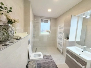 Casă de vânzare 239 mp, teren 5,6 ari, județul Satu Mare - imagine 16