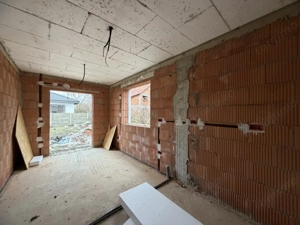 Casa individuala 4 camere, 405mp teren, 120mp utili - Utvin  - imagine 15