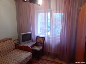 proprietar închiriez apartament cu trei camere semiecomandat 