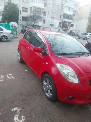 Vând Toyota Yaris 1.4