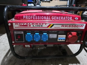 Generator trifazic pe benzina defect